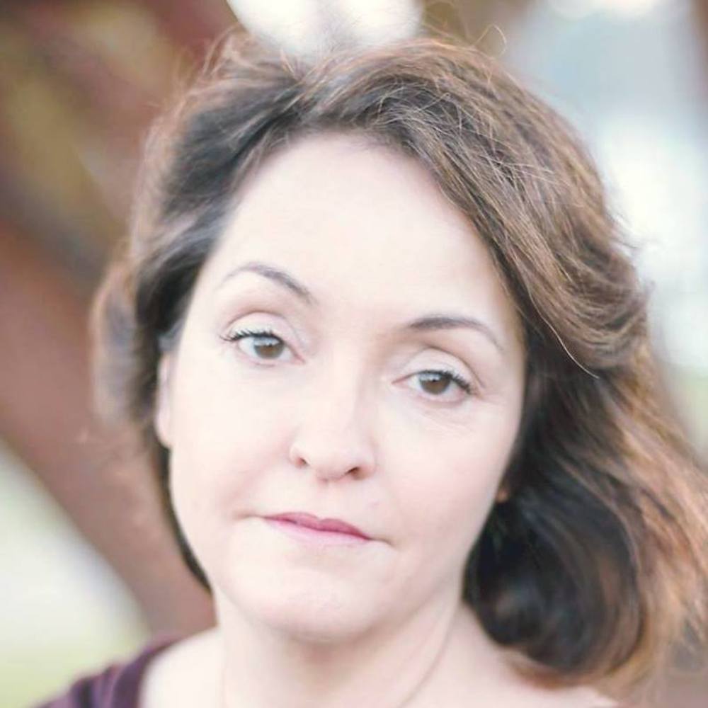 Meet your Posher, Cynthia